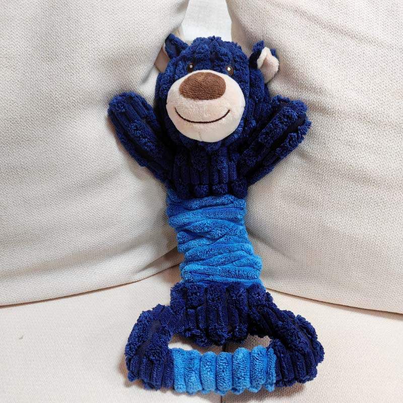 మీరు ఇంటి నుండి పని చేస్తున్నప్పుడు మీ కుక్కలను బిజీగా ఉంచడానికి కొన్ని కుక్క బొమ్మలు